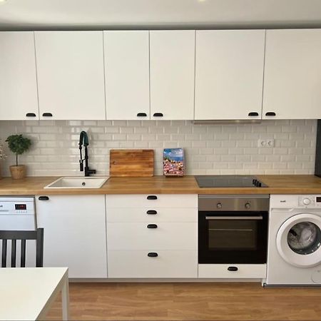 Appartement Luxury Artistic Digital Nomad Getaway W/ Terrace à Lisboa Extérieur photo