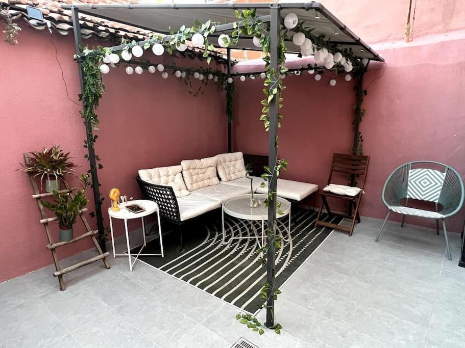 Appartement Luxury Artistic Digital Nomad Getaway W/ Terrace à Lisboa Extérieur photo
