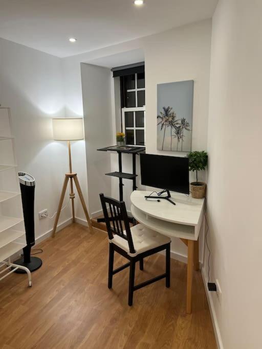Appartement Luxury Artistic Digital Nomad Getaway W/ Terrace à Lisboa Extérieur photo